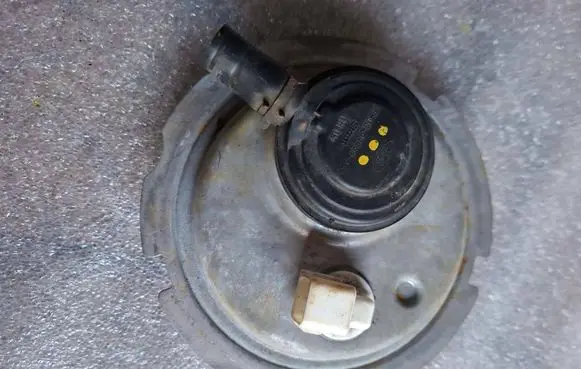 Jaguar XJ X300 Fuel level meter relay F6DC9B593AA 6109