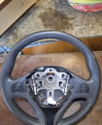 Renault Clio III Steering wheel 985108800R 622885600A