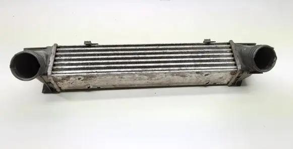 BMW 1 E81 E87 Intercooler radiator 7524916