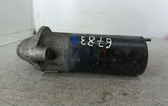 Volkswagen PASSAT B5.5 Starter motor