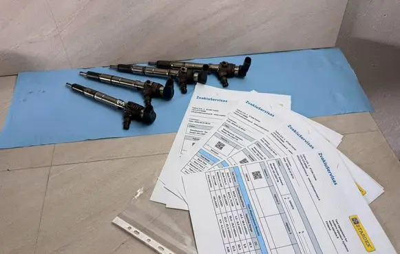 Volkswagen Jetta VI Fuel injectors set 03L130277B