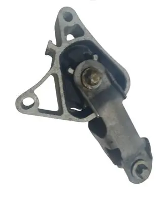 Mercedes-Benz CLA C117 X117 W117 Engine mount bracket A2462400009