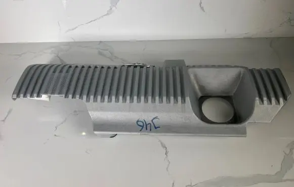 Toyota Prius+ (ZVW40) Engine cover (trim) 1121237090