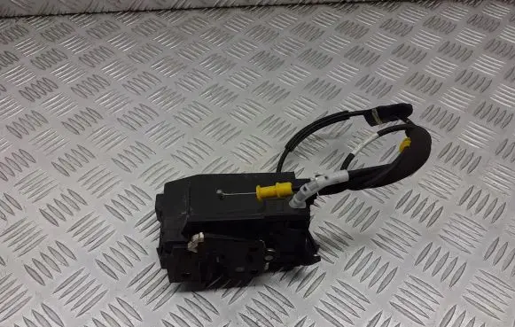 Peugeot 308 Rear door lock 9810309880