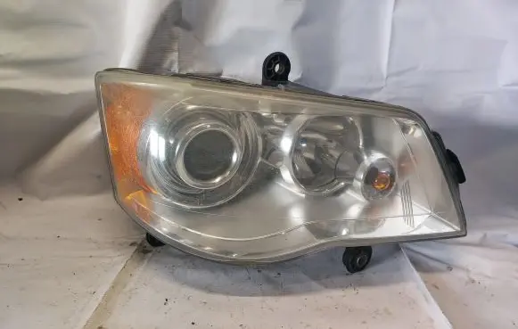 Chrysler Grand Voyager V Headlight/headlamp 05113338AD 5DV00900000 193713001261AH