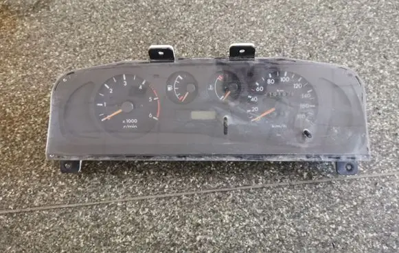 Ford Maverick Speedometer (instrument cluster) 248107F017