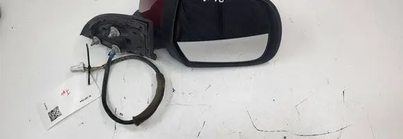 Nissan Leaf I (ZE0) Front door electric wing mirror E11028058