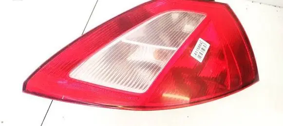 Renault Megane II Rear/tail lights 8200073237