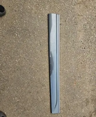 Audi Q5 SQ5 8R Front door trim (molding) 8R0853960L 8R0853960