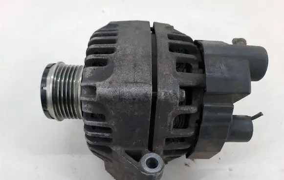 Fiat Grande Punto Generator/alternator 55185076