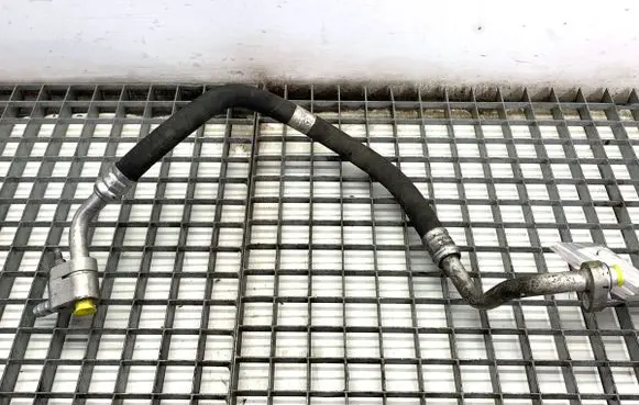 Mercedes-Benz GLE W167 Air conditioning (A/C) pipe/hose A1678307902