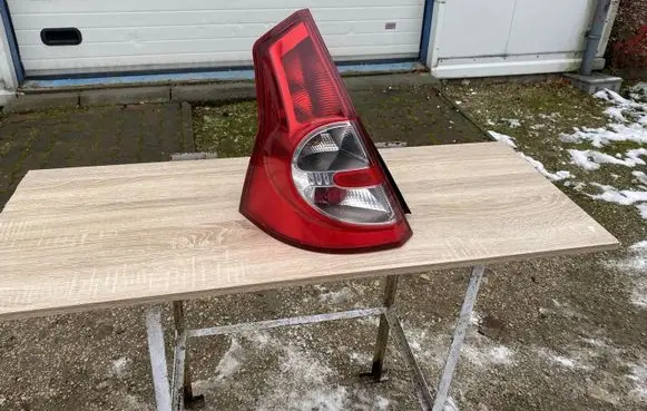 Dacia Sandero Rear/tail lights 8200734825