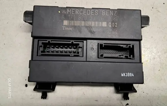 Mercedes-Benz SLK R171 Convertible roof control unit A1718203326