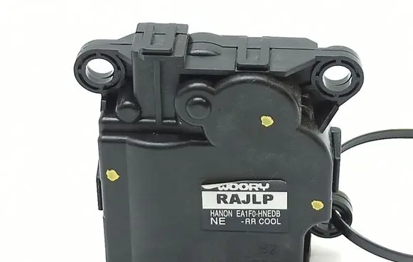 Hyundai Ioniq 5 A/C air flow flap actuator/motor EA1FOHNEDB