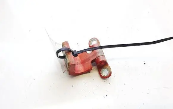 Skoda Fabia Mk2 (5J) Tailgate/trunk/boot hinge 6n0827301c