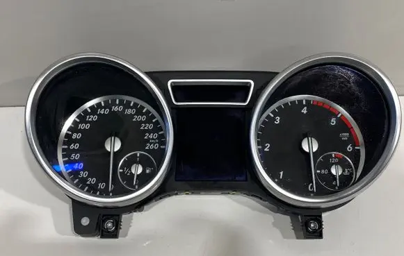 Mercedes-Benz ML W166 Speedometer (instrument cluster) A1669003606 A1669022003