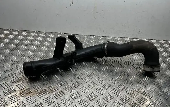 Skoda Superb B6 (3T) Intercooler hose/pipe 1K0145770N 0261230073 038906051D