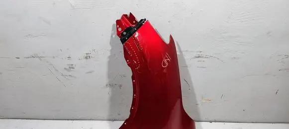 Renault Kadjar Fender 631014940R