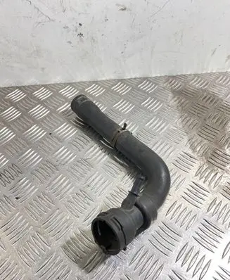 Audi A4 S4 B7 8E 8H Engine coolant pipe/hose 8E0121101