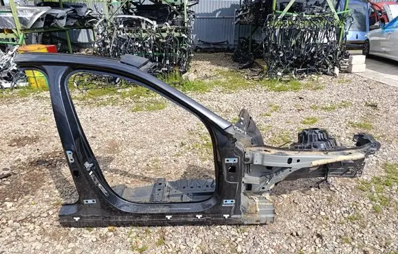 Front quarter panel