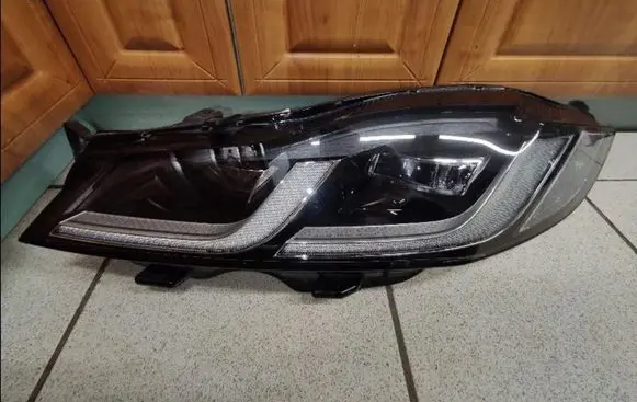 Jaguar F-Pace Headlight/headlamp MK8313W030EC