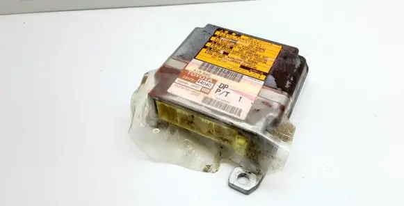 Toyota Avensis Verso Airbag control unit/module 8917044040