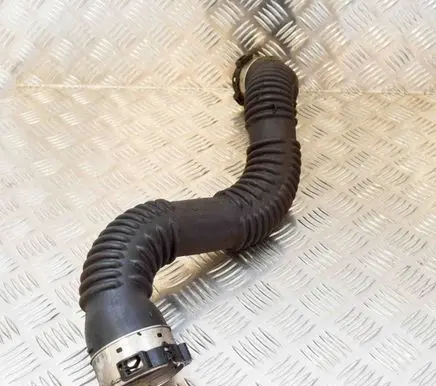 Mercedes-Benz GLA W156 Intercooler hose/pipe