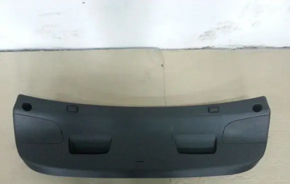 Hyundai i20 (GB IB) Tailgate/trunk upper cover trim 
