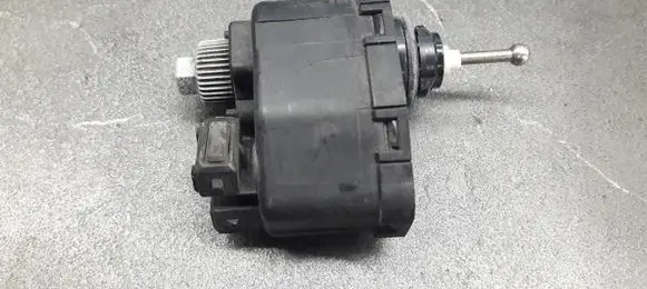Volvo 850 Headlight level adjustment motor 007062-02