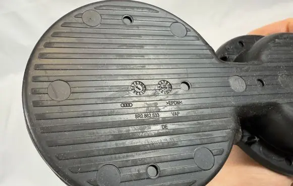 Audi Q8 Cup holder pad/mat 8R0862533 8R0862533B6PS