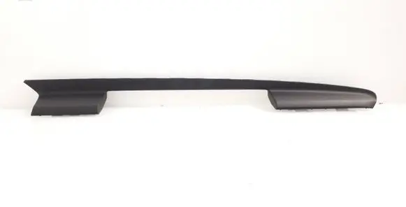 Dashboard glove box trim