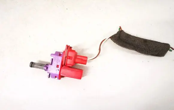 Ford Focus Brake pedal sensor switch 98ab7c534aa 98ab-7c534-aa