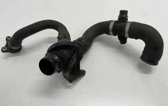 Thermostat/thermostat housing
