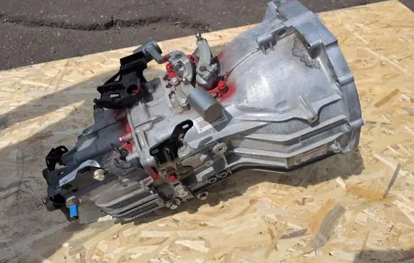 Renault Master III Manual 6 speed gearbox 320108045R 1323075025 1323401166