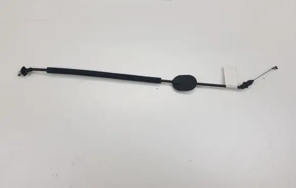 Volkswagen Golf Plus Front door cable line 