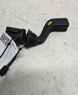 Opel Omega B2 Wiper control stalk 090494655501676