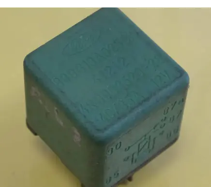 Ford Escort Other relay 83BG13A025CA 4RD003520-28 4RD00352028