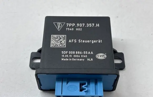Porsche Panamera (970) Light module LCM 7PP907357H 7540H02 5DF00888655AA
