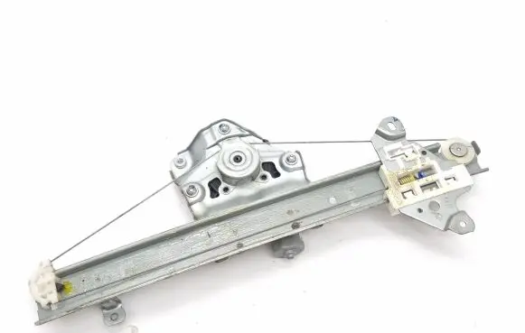 Nissan Rogue Front door window regulator with motor 807316RR0A