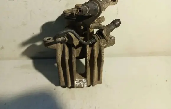 Skoda Octavia Mk2 (1Z) Rear brake caliper