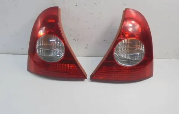 Renault Clio II Rear/tail lights 8200071413