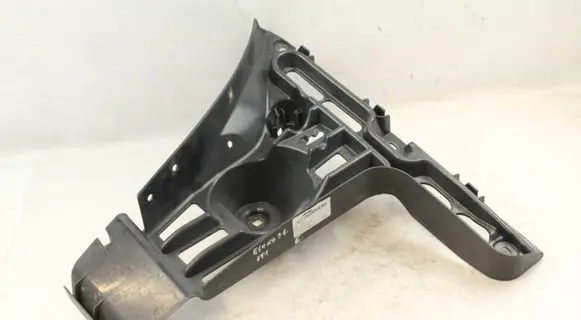 BMW 6 E63 E64 Bumper support mounting bracket corner 7898293 51127898293