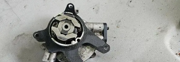 Fiat Doblo Vacuum pump 55278017 17T0131210