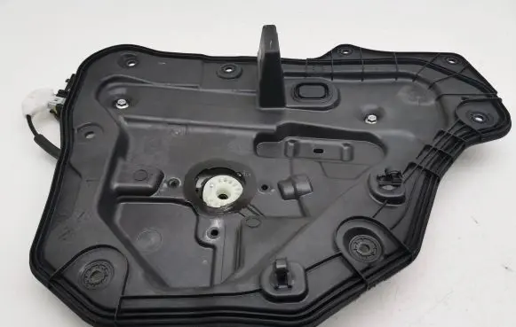 Mazda CX-5 Rear window lifting mechanism without motor KD537297X