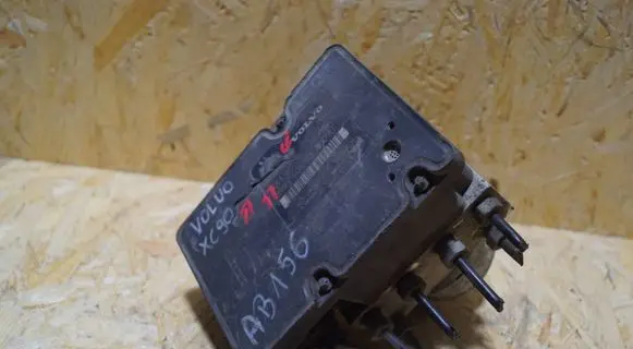 Volvo XC90 ABS Pump 30643982 30643979