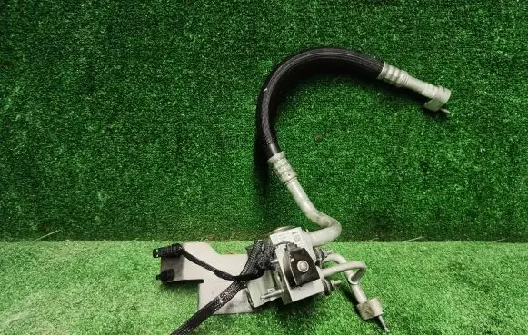 Opel Mokka B Air conditioning (A/C) expansion valve T588455