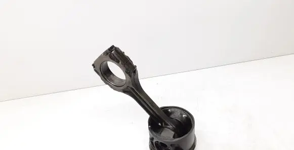Volvo S70 V70 V70 XC Piston with connecting rod