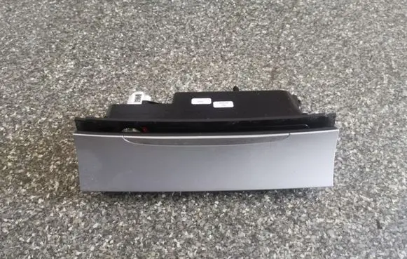 Car ashtray