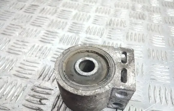 Chevrolet Captiva Front wishbone bush 