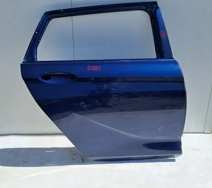 Opel Insignia B Rear door D320